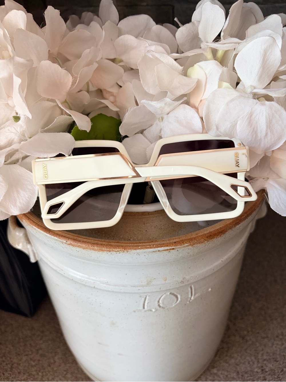 Quay Almost Ready Oversized Square Sunglasses - Picture 5 of 7